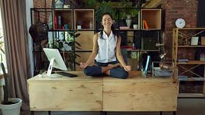 Modern Lifestyle Trends: How Technology, Wellness, and Culture Are Shaping the Way We Live