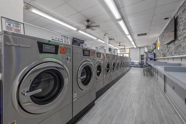 Laundromat Near 93277 – Clean, Affordable & Fast
